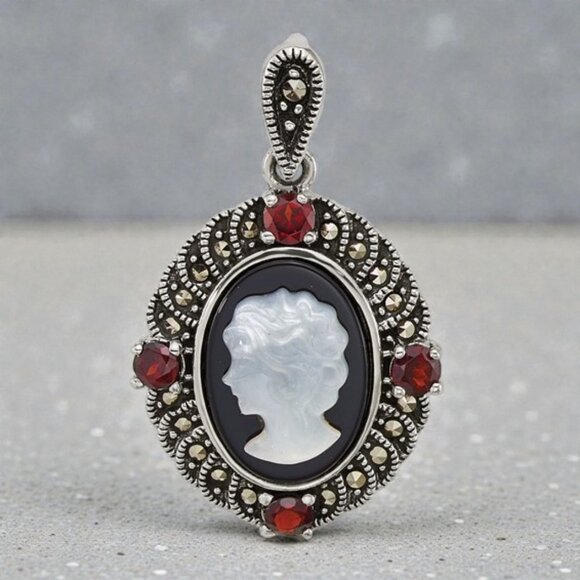 Jewelry - Mother-of-Pearl Cameo Pendant in 925 Sterling Silver